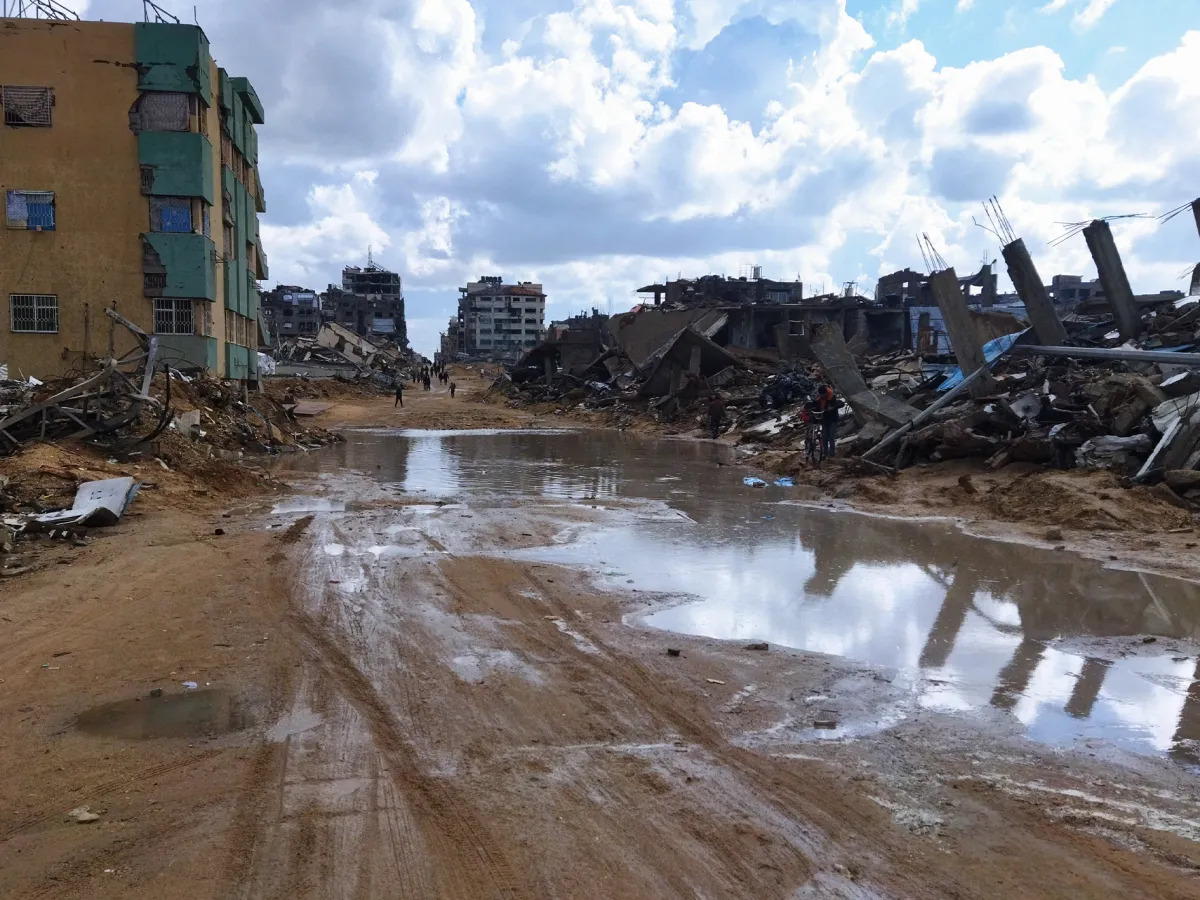 A picture showing the total destruction of the street in front of Al-Rantisi Children's Hospital in western Gaza.